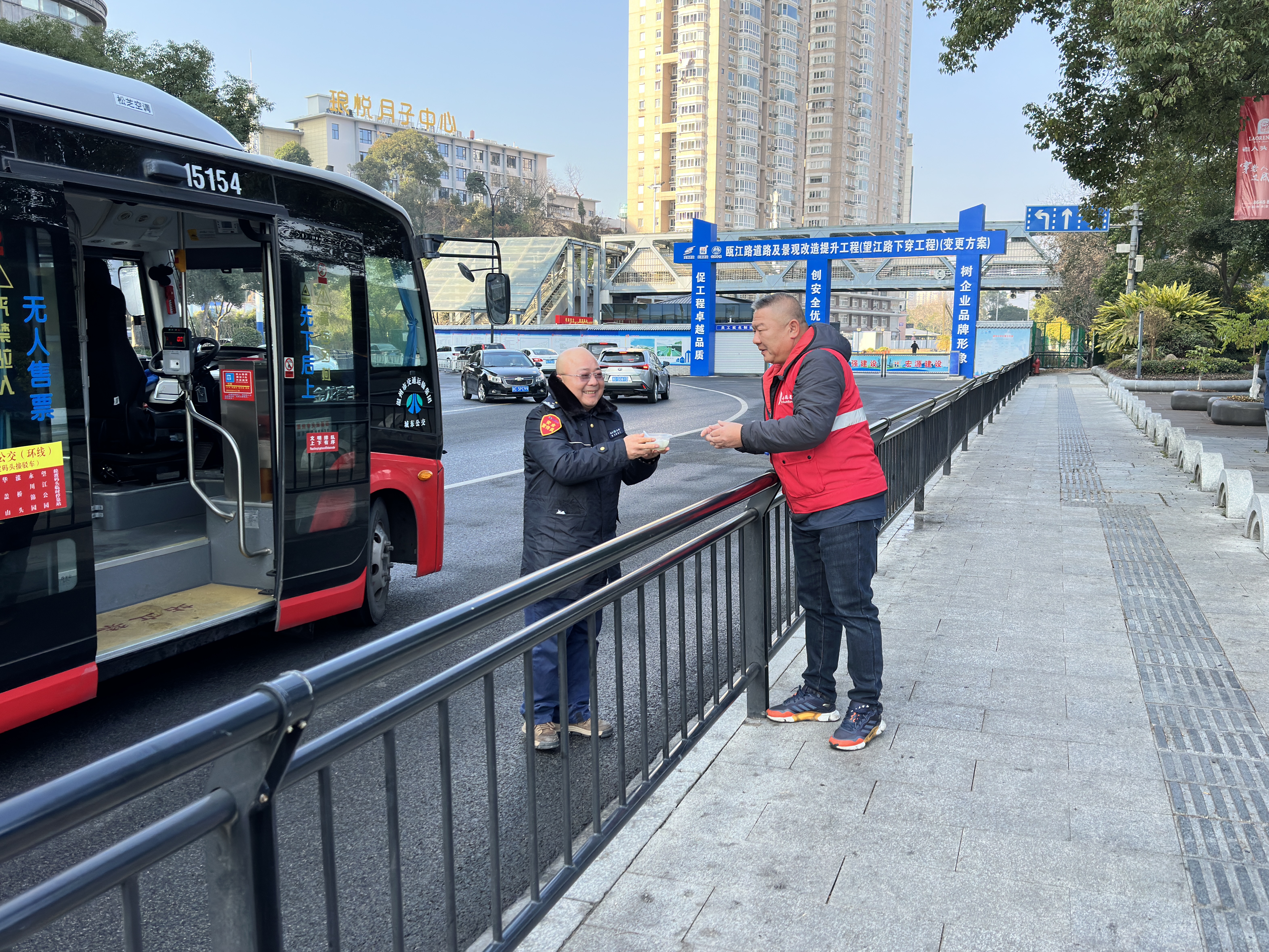 ��ӯVI����--׷�󿵽�,����һ������